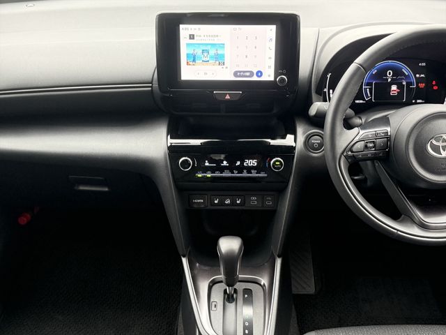 YARIS CROSS HYBRID