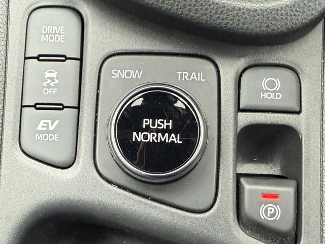 YARIS CROSS HYBRID