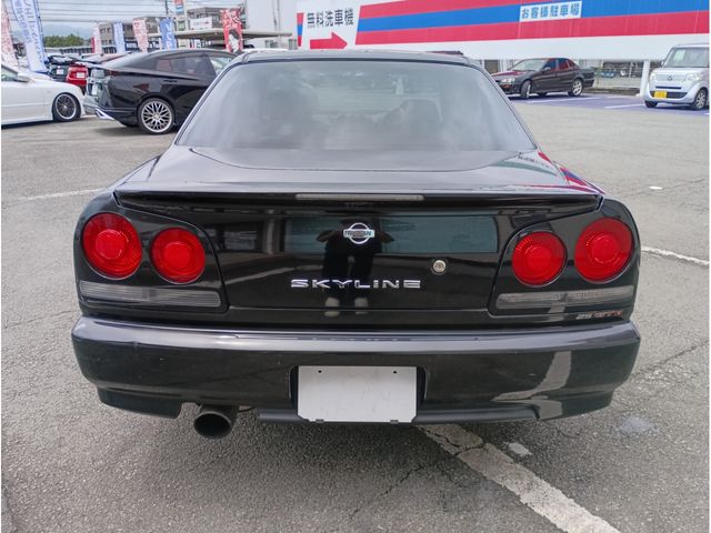 SKYLINE