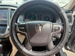 CROWN sedan hybrid