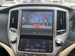 CROWN sedan hybrid