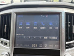 CROWN sedan hybrid