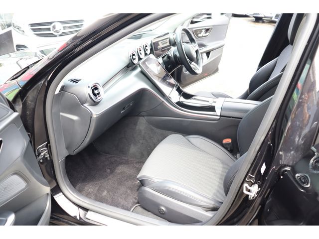 MERCEDES BENZ C class sedan