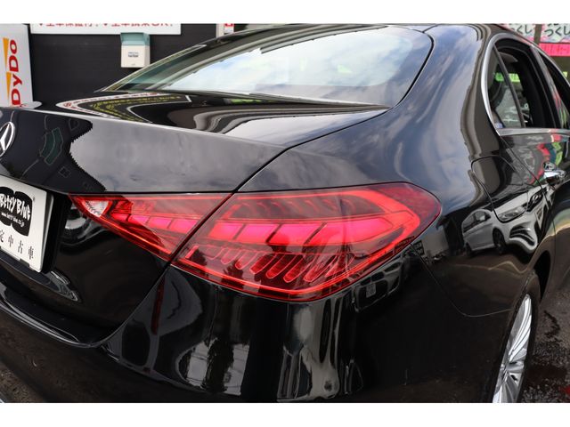 MERCEDES BENZ C class sedan