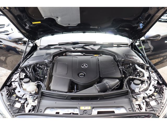 MERCEDES BENZ C class sedan
