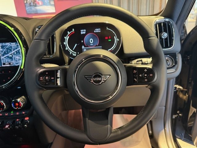 MINI COOPER D CROSSOVER
