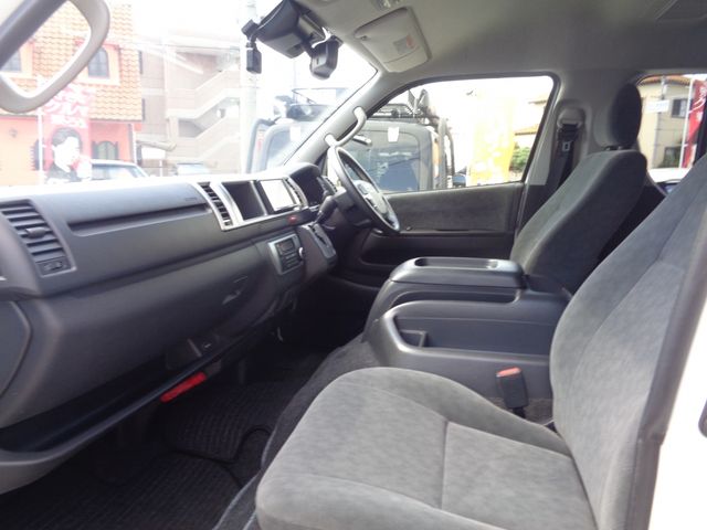HIACE wagon
