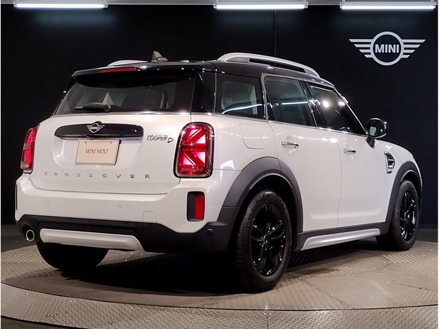 MINI COOPER D CROSSOVER