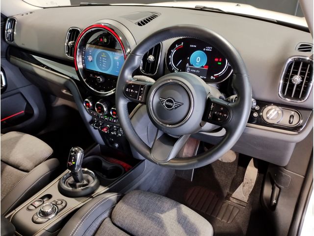 MINI COOPER D CROSSOVER