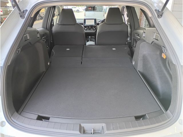 COROLLA TOURING HYBRID 4WD