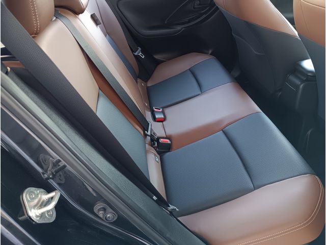 YARIS CROSS HYBRID