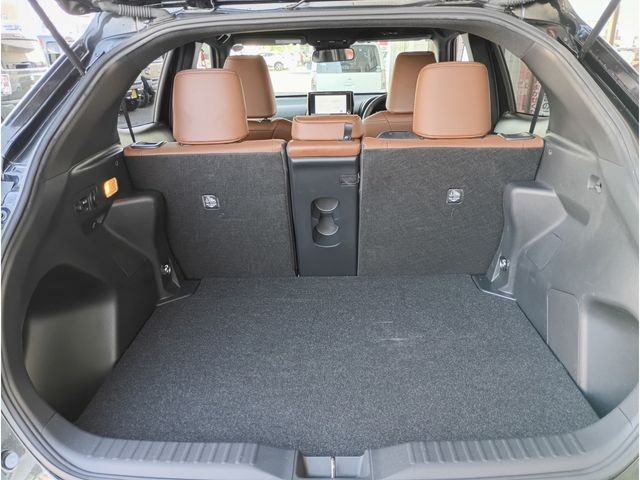 YARIS CROSS HYBRID