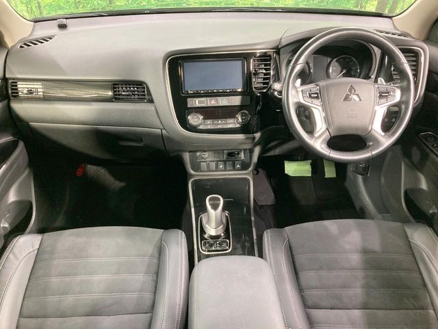 OUTLANDER PHEV