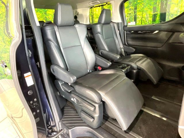 ALPHARD hybrid 4WD