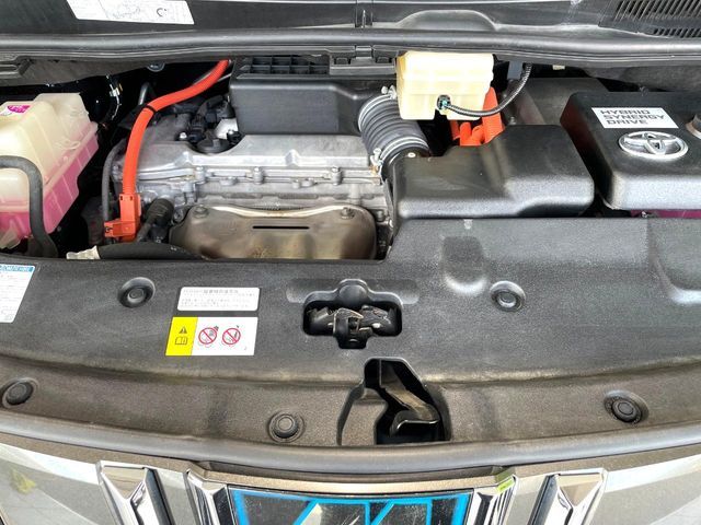 ALPHARD hybrid 4WD