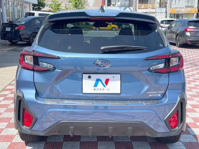 CROSSTREK