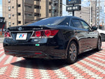 CROWN sedan hybrid