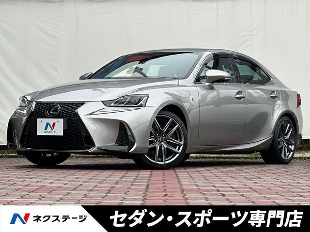 LEXUS IS300