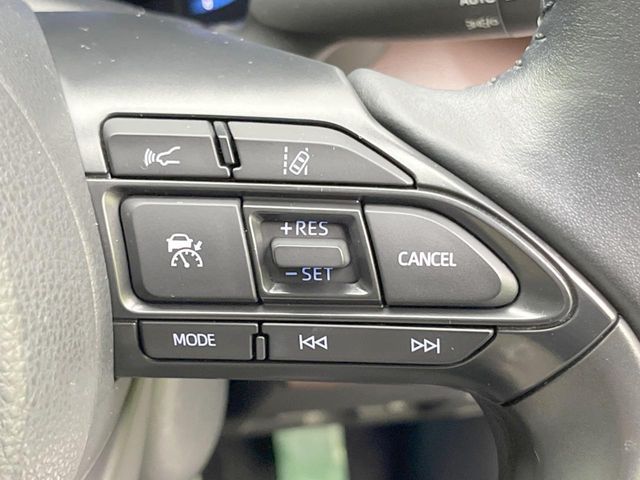 YARIS CROSS HYBRID