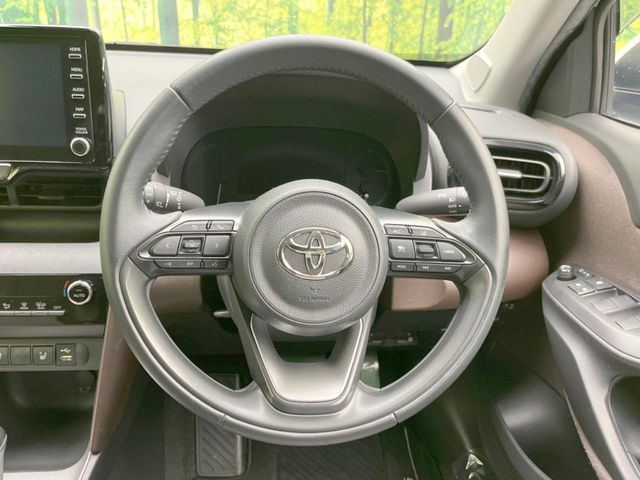 YARIS CROSS HYBRID