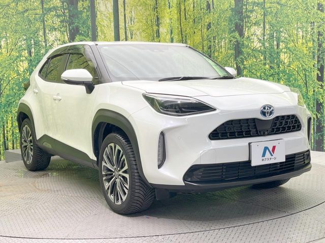 YARIS CROSS HYBRID