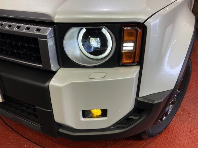 LANDCRUISER 250