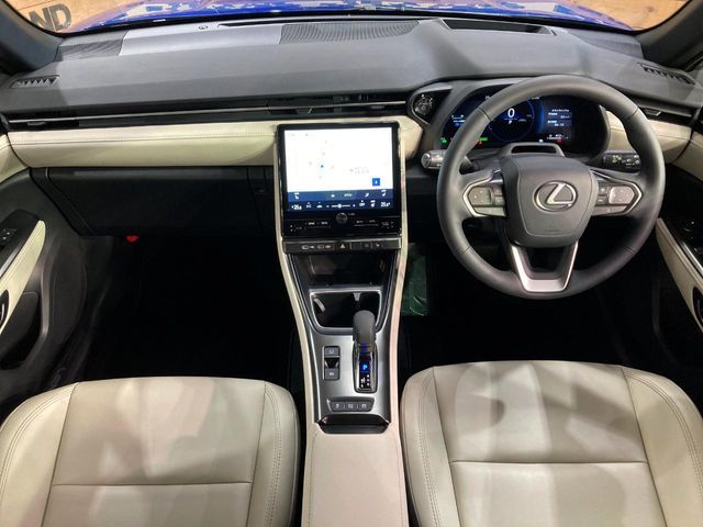 LEXUS LBX