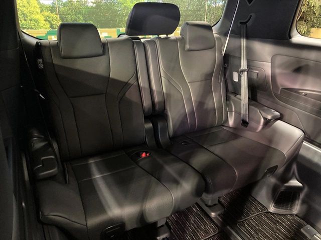 ALPHARD hybrid