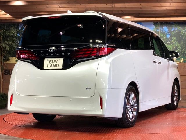 ALPHARD hybrid