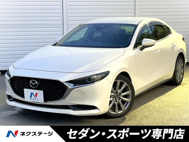 MAZDA3 SEDAN