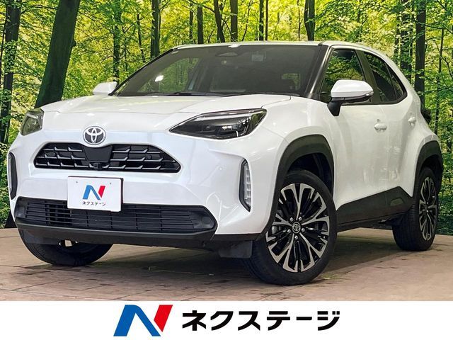 YARIS CROSS HYBRID