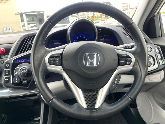 CR-Z