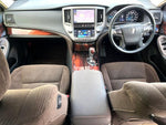 CROWN sedan hybrid