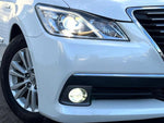CROWN sedan hybrid