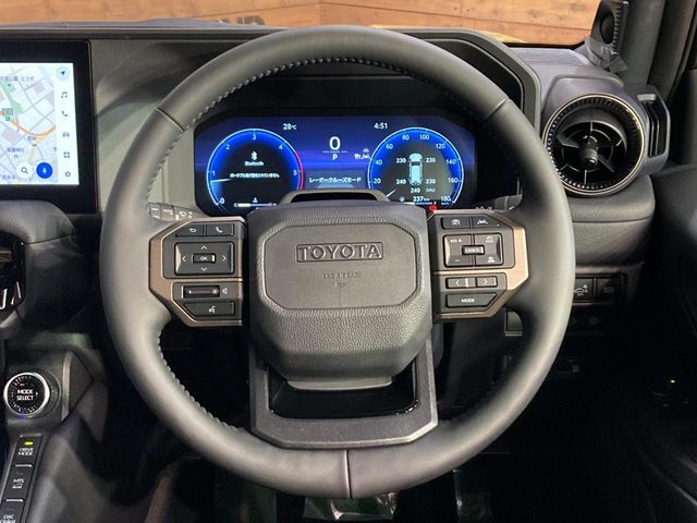 LANDCRUISER 250
