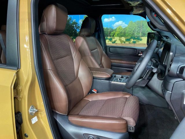 LANDCRUISER 250