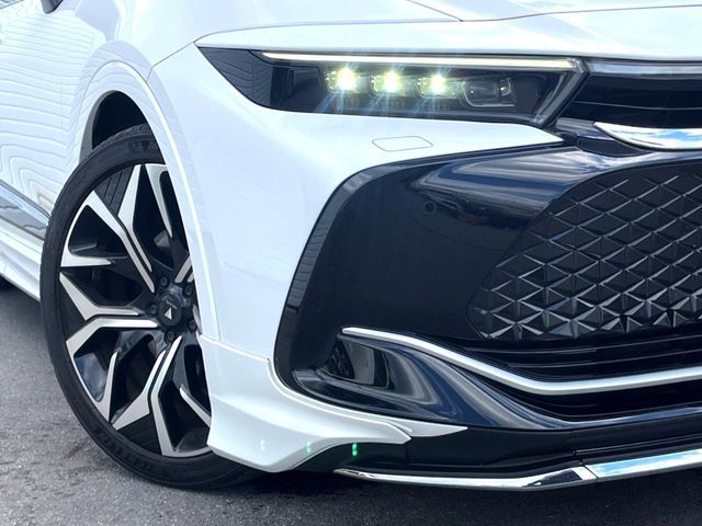 CROWN CROSSOVER