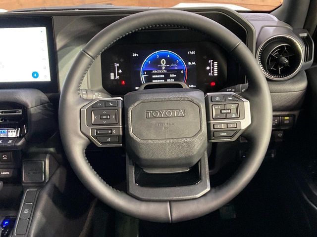 LANDCRUISER 250
