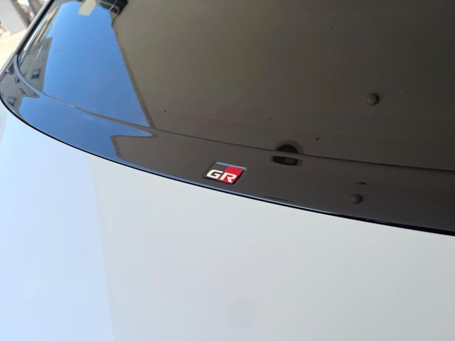 GR86