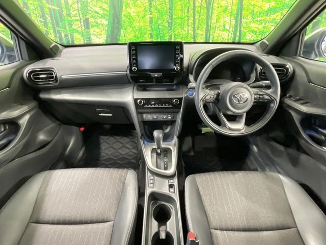 YARIS CROSS HYBRID