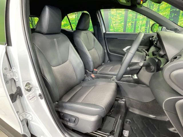 YARIS CROSS HYBRID