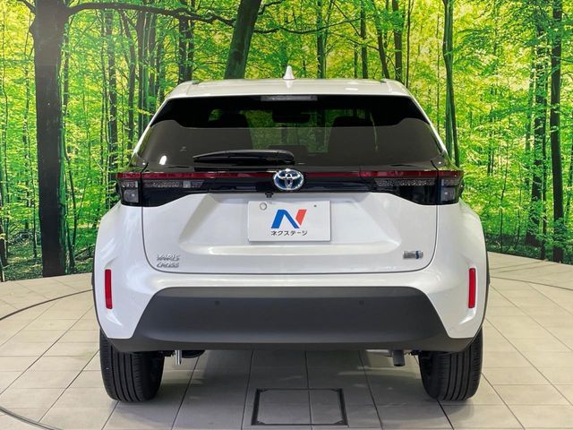YARIS CROSS HYBRID