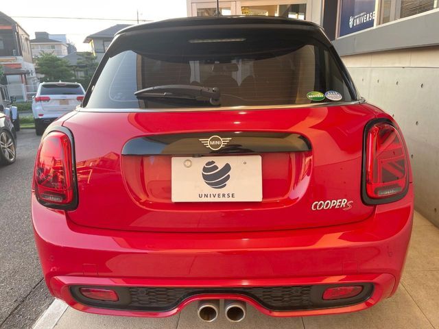 MINI COOPER S 5DOOR