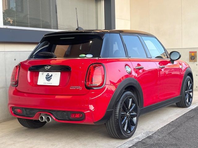 MINI COOPER S 5DOOR
