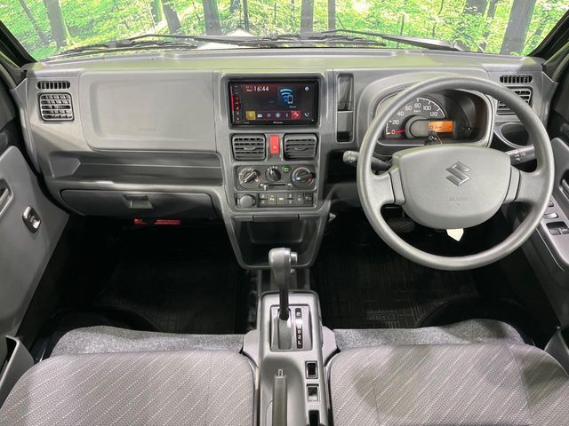 Super CARRY truck 4WD