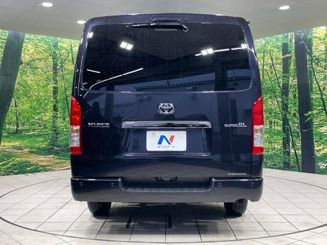 HIACE van 4WD