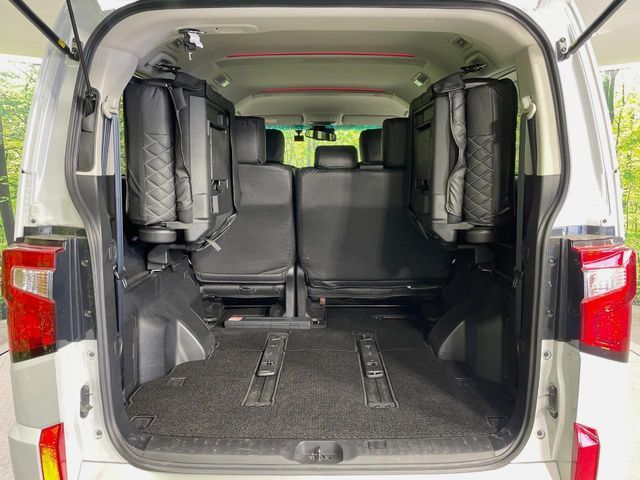 DELICA D:5 4WD