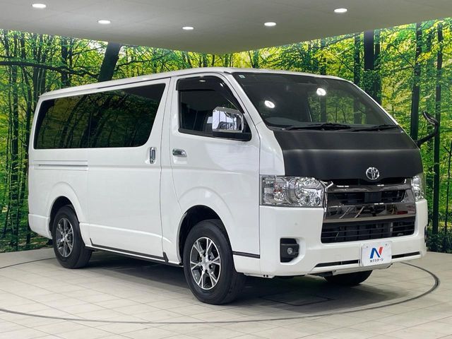 HIACE van 4WD