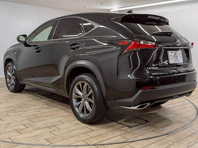 LEXUS NX200t