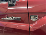 LANDCRUISER van